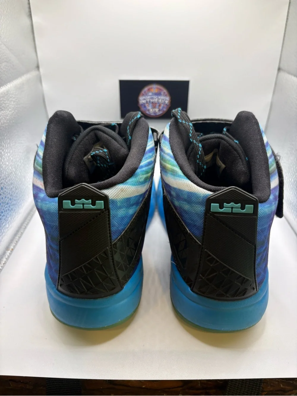 Nike LeBron GS Air Akronite Black/Beta Blue/Cyan 819832-004 Youth Size 6.5Y - Picture 3 of 6